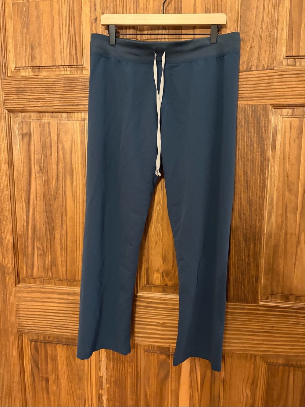 FIGS Technical Collection Navy Straight Leg Scrub Pants M/P